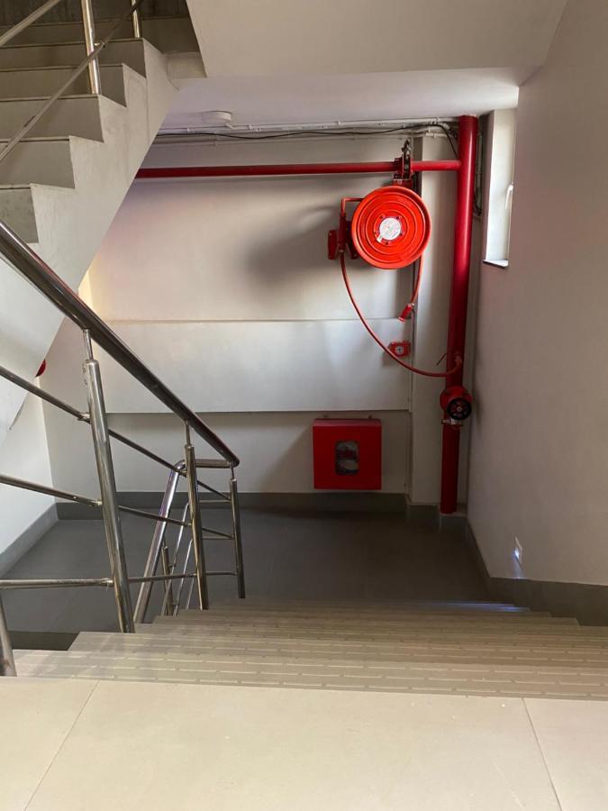 Hotel Poiisse Kalkuta Zewnętrze zdjęcie
